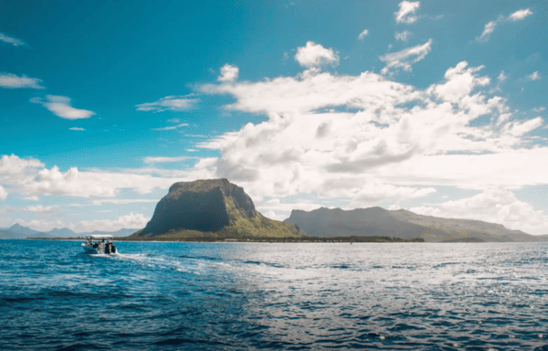 You Don&rsquo;t Know What You Don&rsquo;t Know&##x3a; 32 Tough Questions to Ask Before Moving to Mauritius